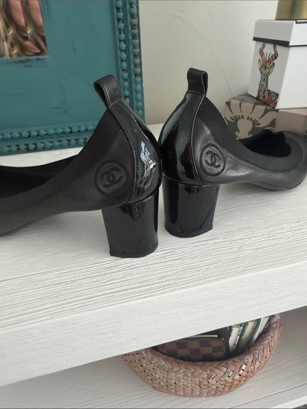 Authentic CHANEL Spirit Stretch Interlocking CC Logo Slingback Pumps Black EU 40 - Picture 2 of 9